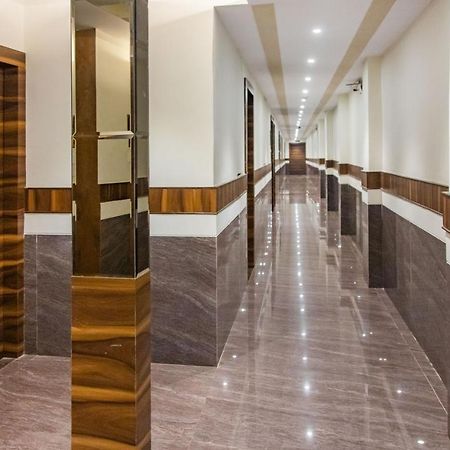 Hotel Hometown Near Us Embassy Bkc Mumbai Ngoại thất bức ảnh