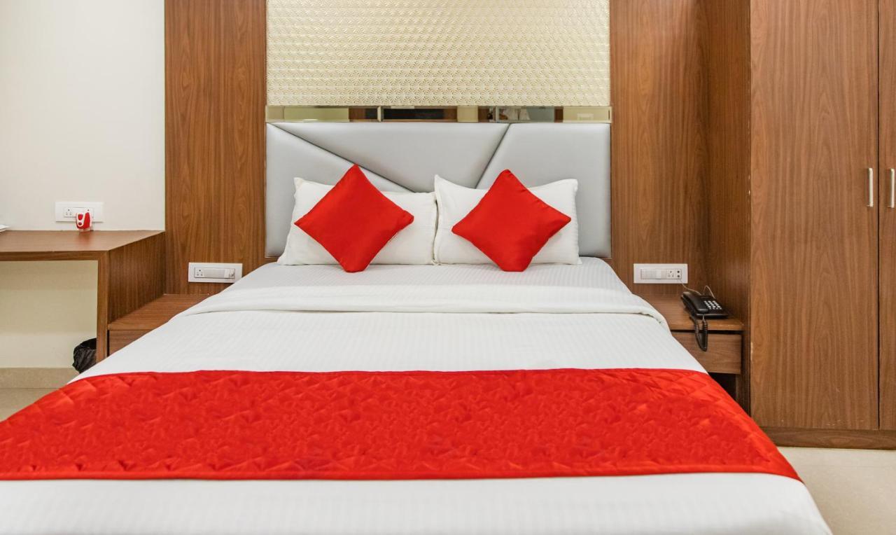 Hotel Hometown Near Us Embassy Bkc Mumbai Ngoại thất bức ảnh